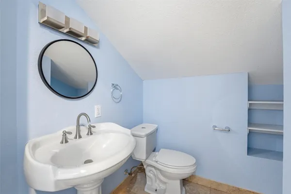 $1,100 | 7301 Avenue K, Unit A B, Houston, TX 77011