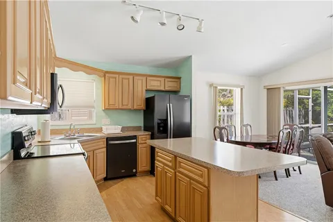 $545,000 | 212 14th Place, Vero Beach, FL 32960
