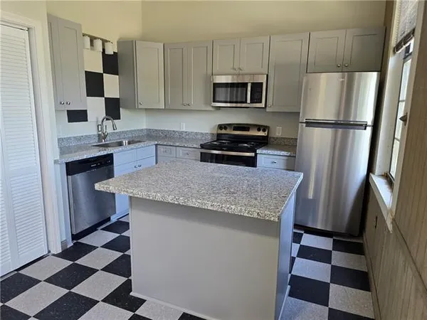$1,250 | 2594 Front Street, Unit 3, Slidell, LA 70458