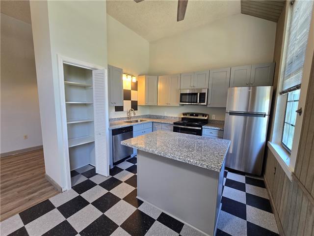 2594 Front Street, Unit 3 Slidell, LA 70458 - Photo 10 of 19