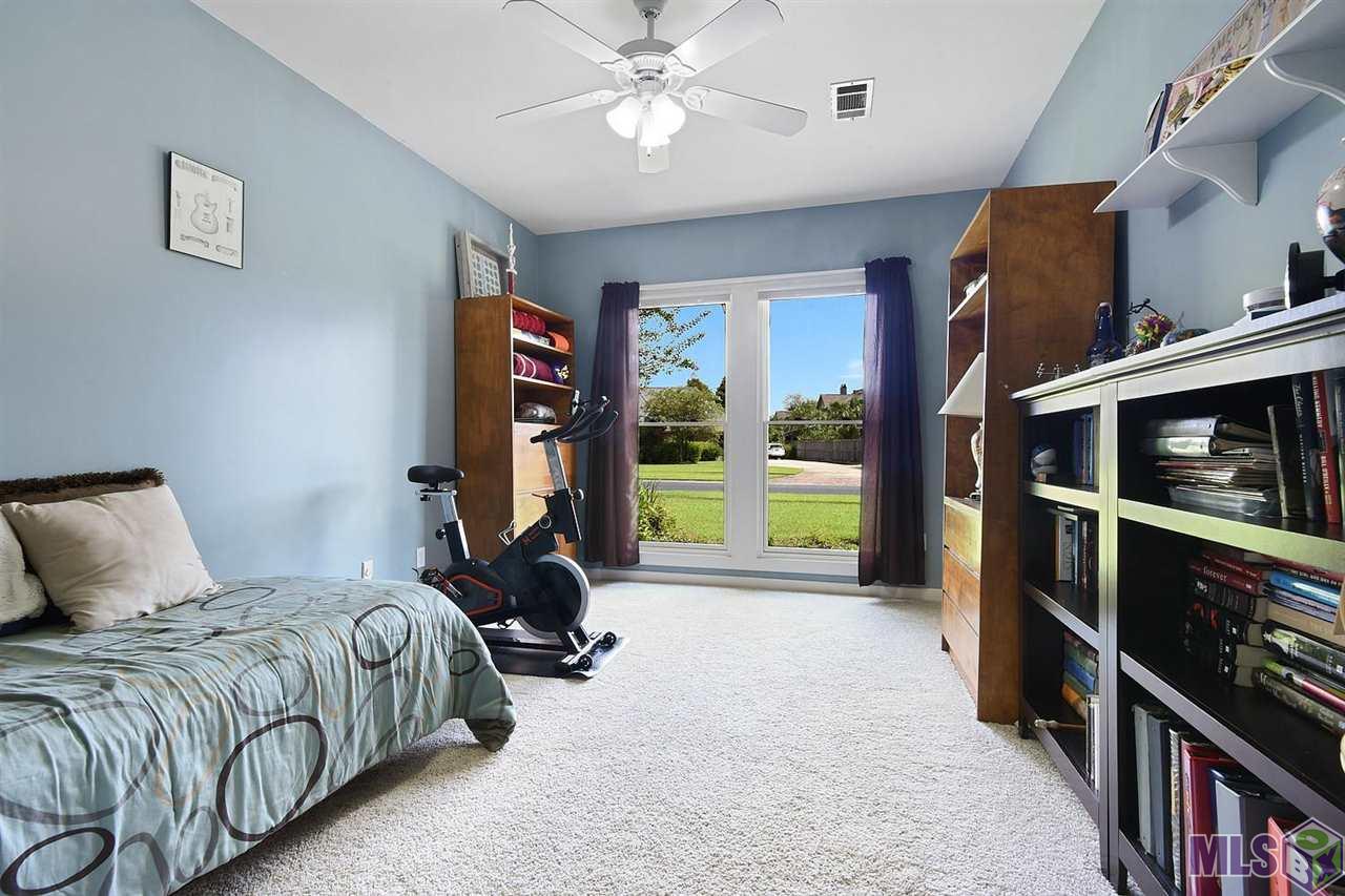 16834 Cedar Key Avenue Baton Rouge, LA 70816 - Photo 12 of 16