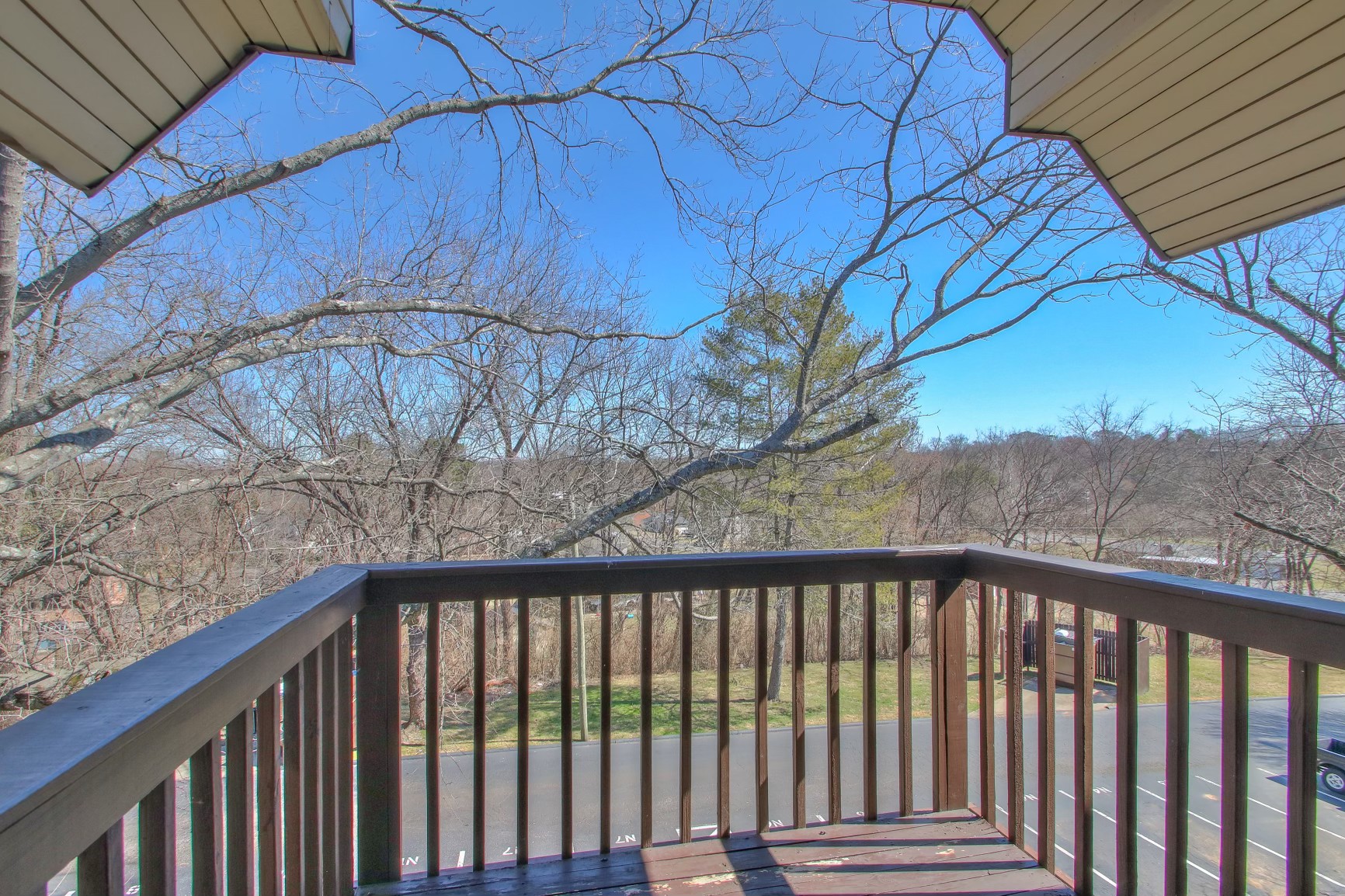 500 Paragon Mills Road, Unit N15 Nashville, TN 37211 - Photo 16 of 20 a view of a balcony with a pot