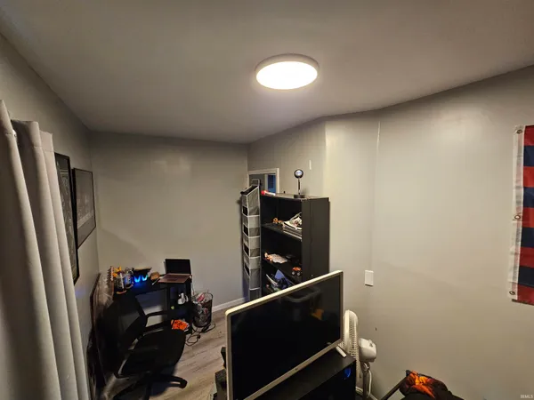 $71,900 | 1804 Main Street, Vincennes, IN 47591