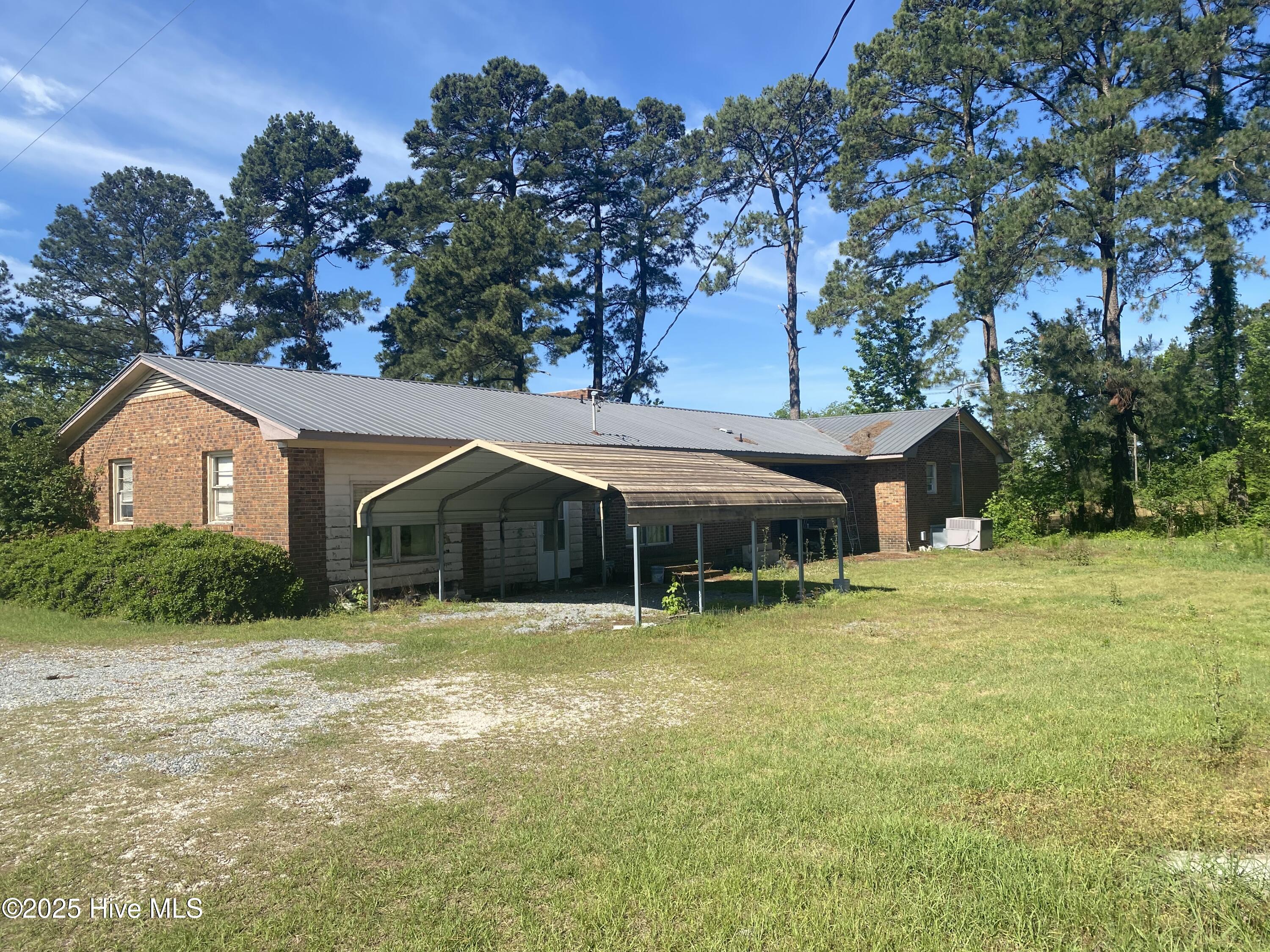 691 Wade Daughtery Road Faison, NC 28341 - Photo 2 of 10 IMG_9767