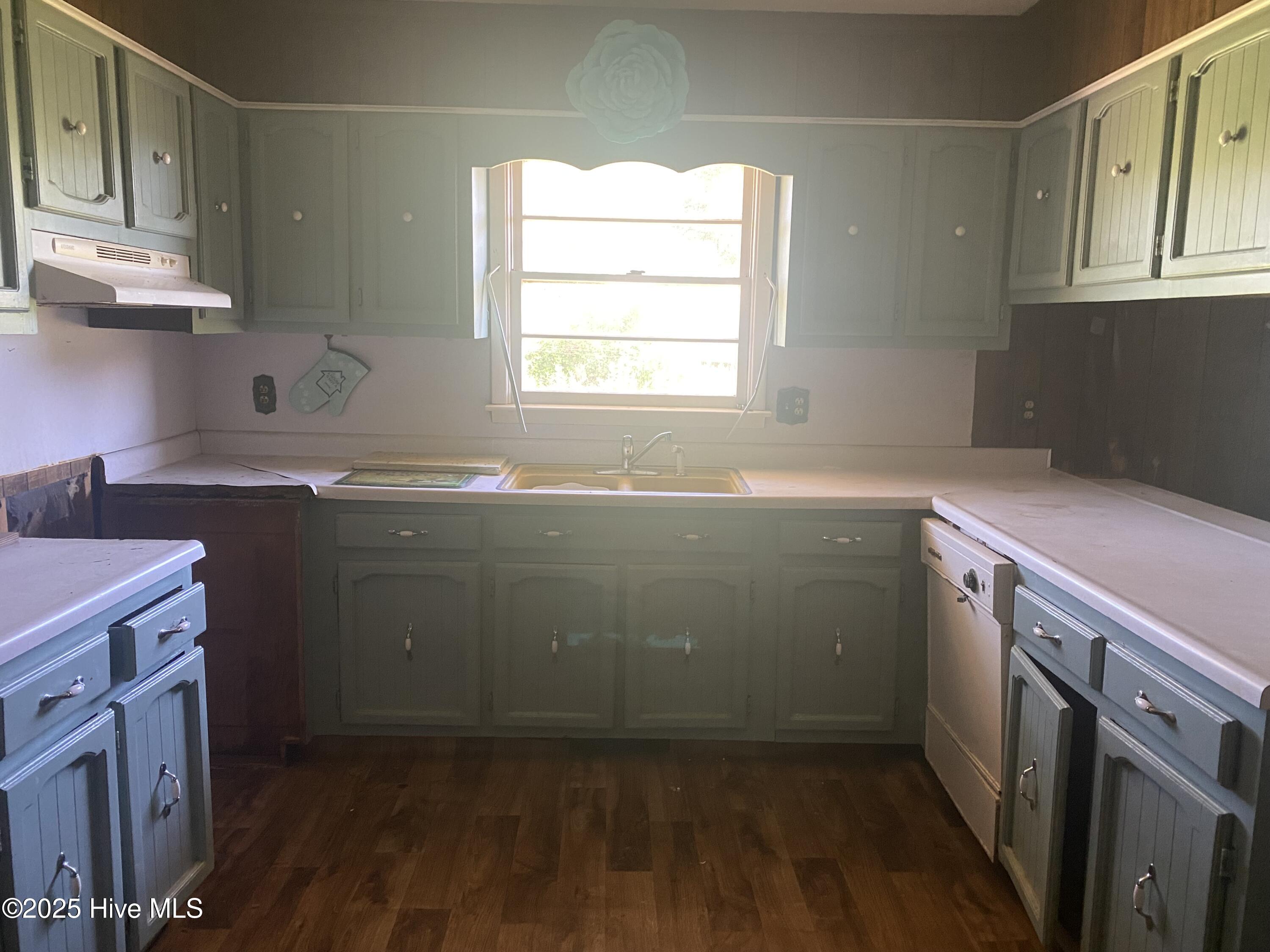 691 Wade Daughtery Road Faison, NC 28341 - Photo 4 of 10 IMG_9753