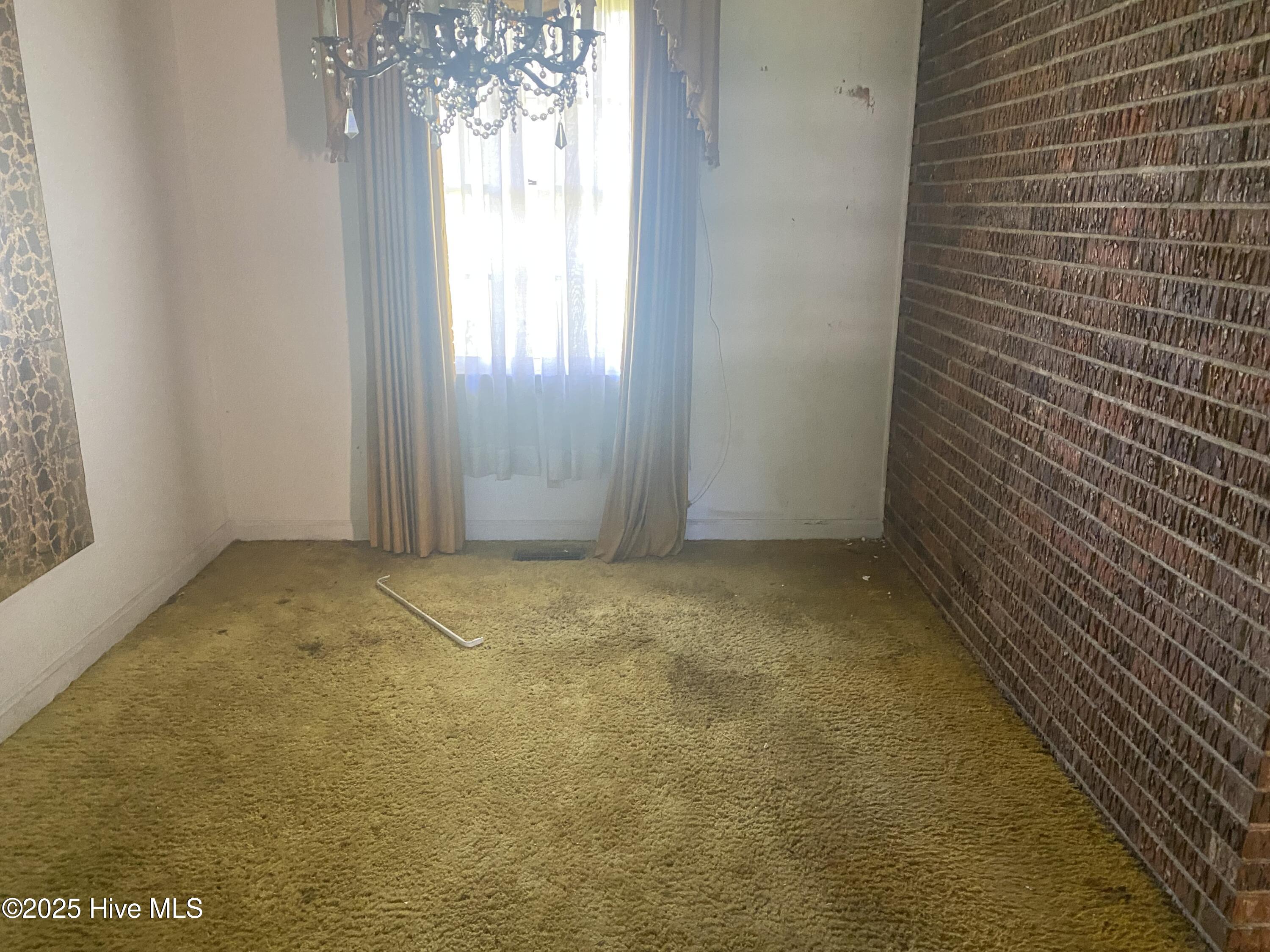 691 Wade Daughtery Road Faison, NC 28341 - Photo 5 of 10 IMG_9751