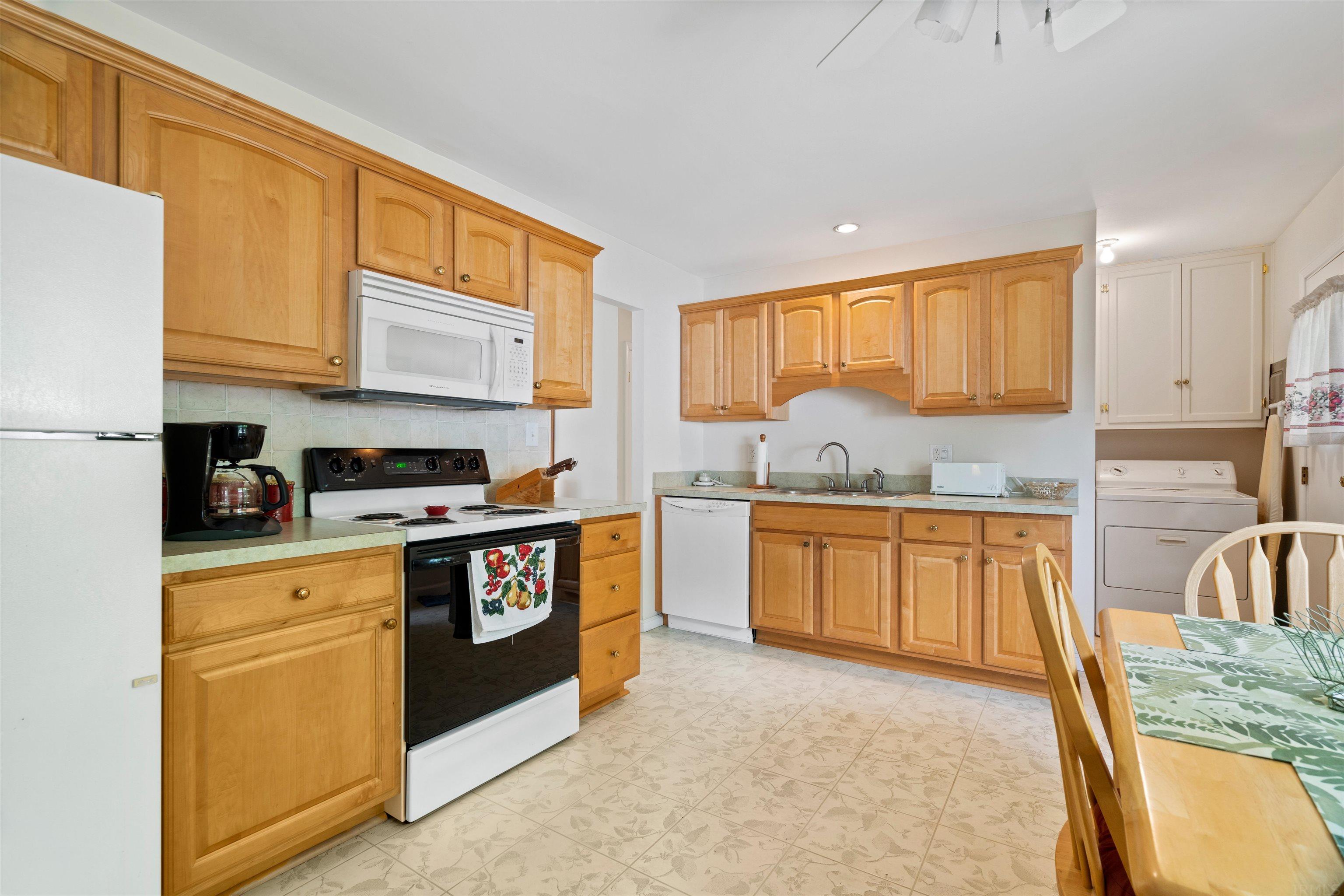 1833 Colony Road Evansville, IN 47715 - Photo 16 of 26 Gallery Image 16