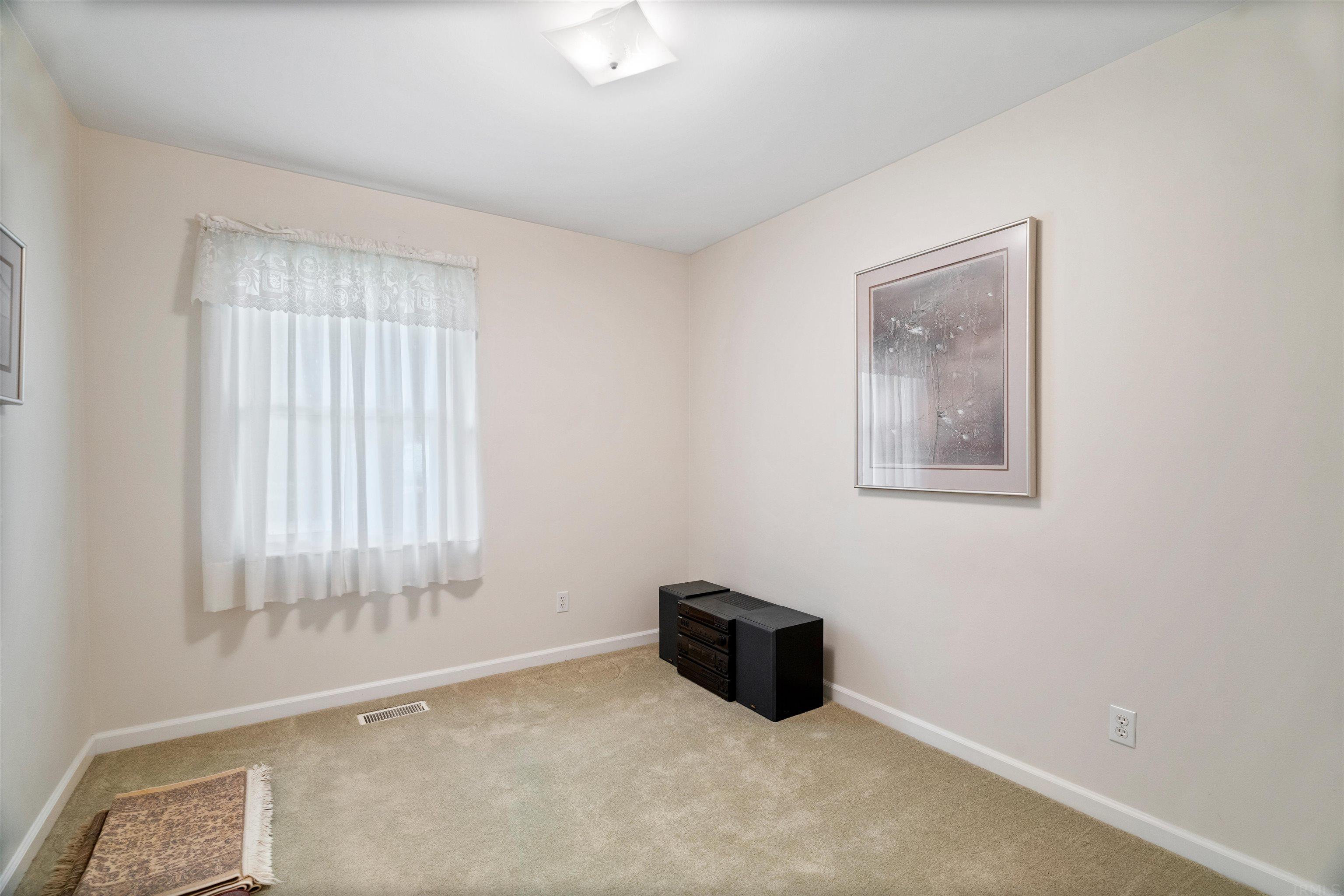 1833 Colony Road Evansville, IN 47715 - Photo 21 of 26 Gallery Image 21