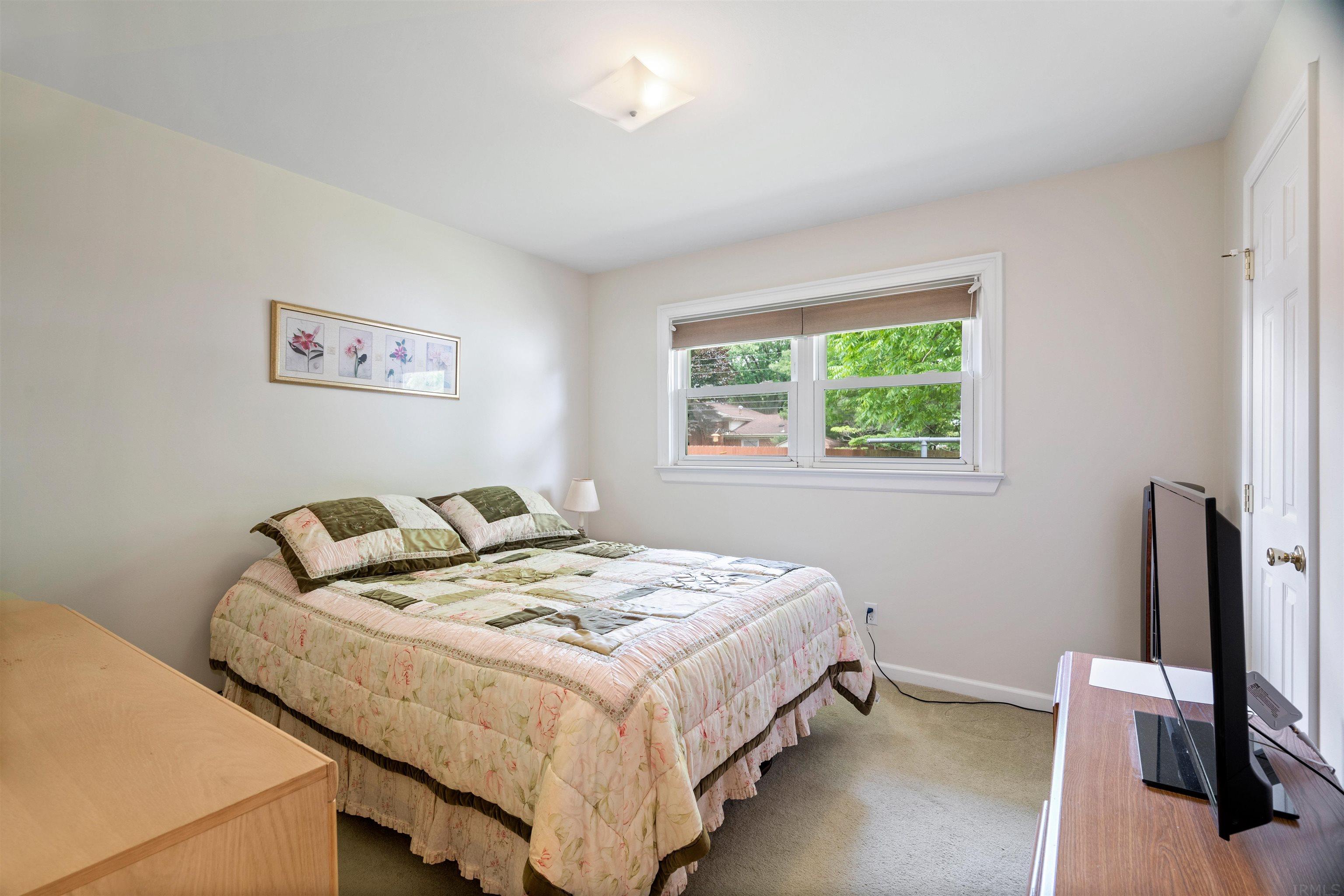 1833 Colony Road Evansville, IN 47715 - Photo 23 of 26 Gallery Image 23