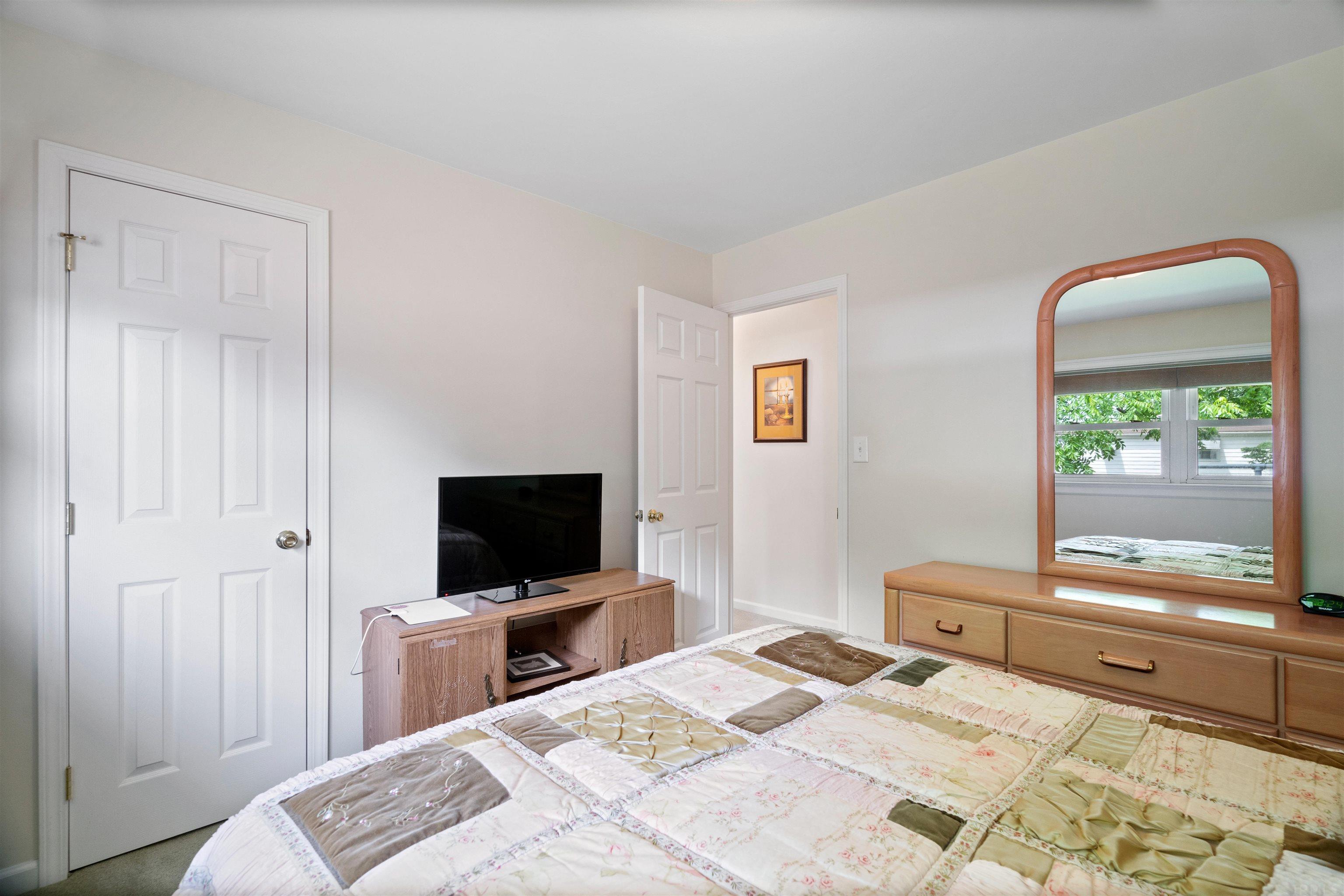 1833 Colony Road Evansville, IN 47715 - Photo 24 of 26 Gallery Image 24