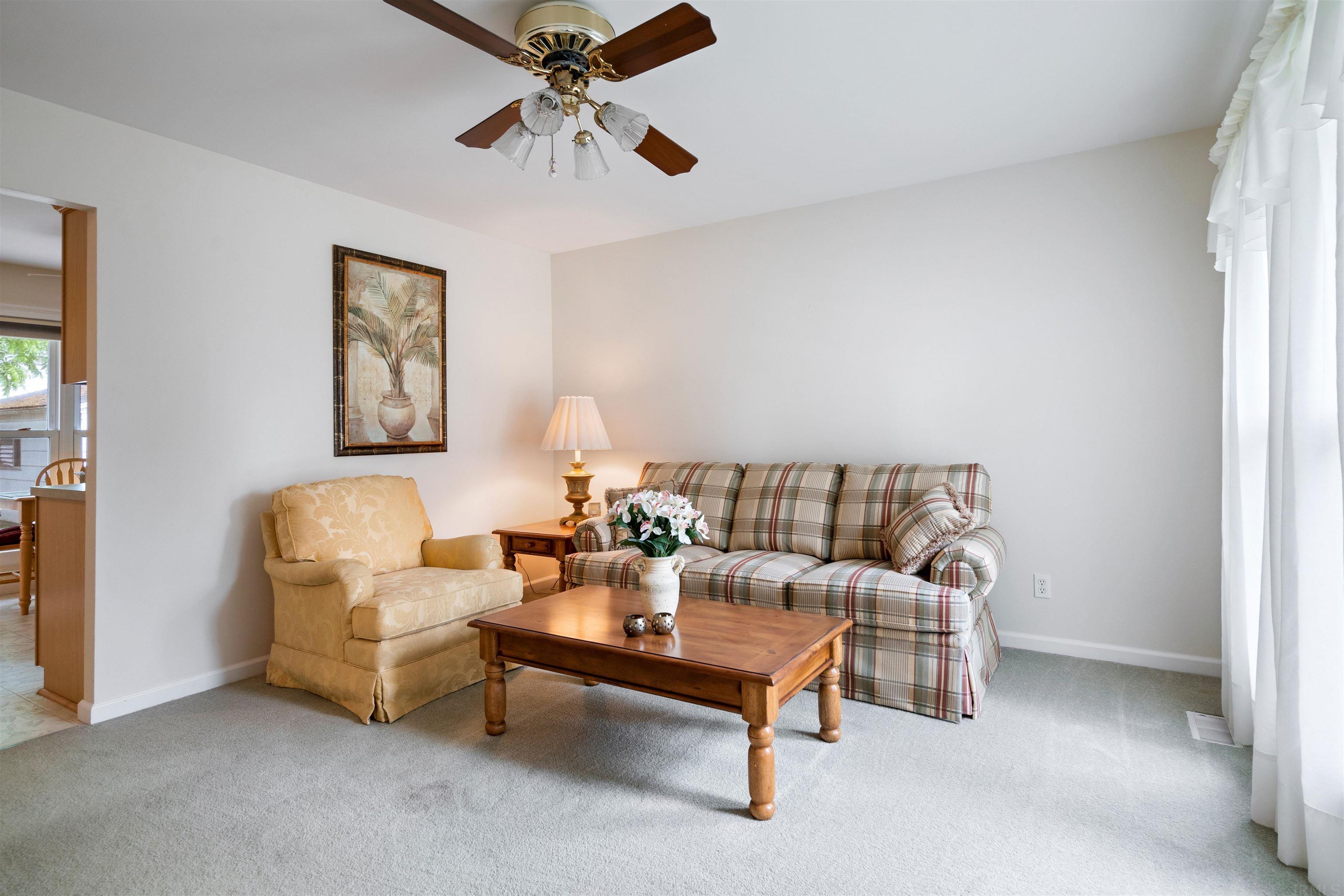 1833 Colony Road Evansville, IN 47715 - Photo 8 of 26 Gallery Image 8
