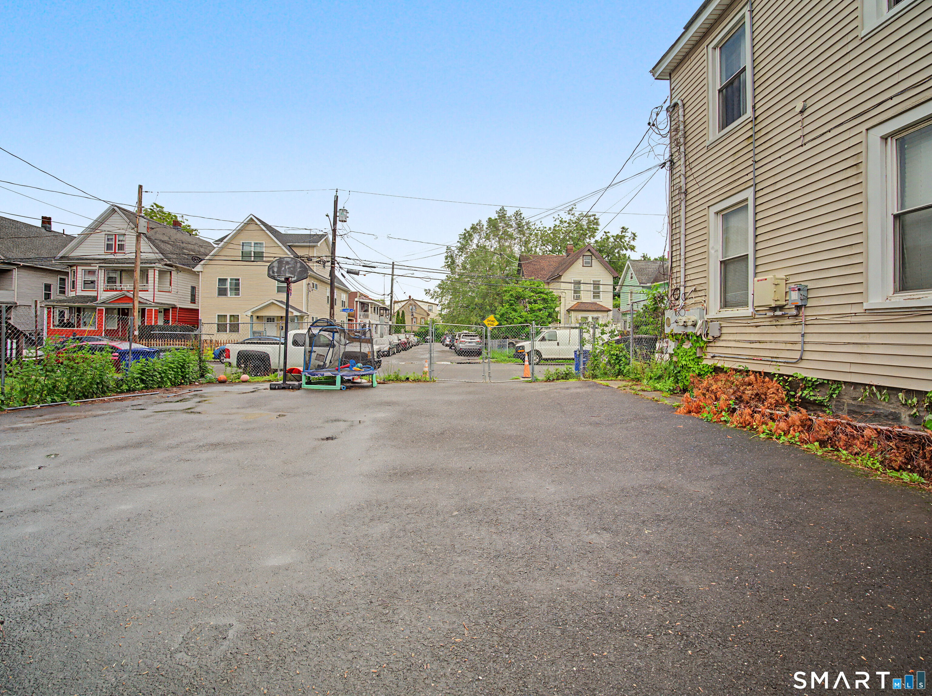 319 Carroll Avenue Bridgeport, CT 06607 - Photo 8 of 40 a view of multiple houses with a street