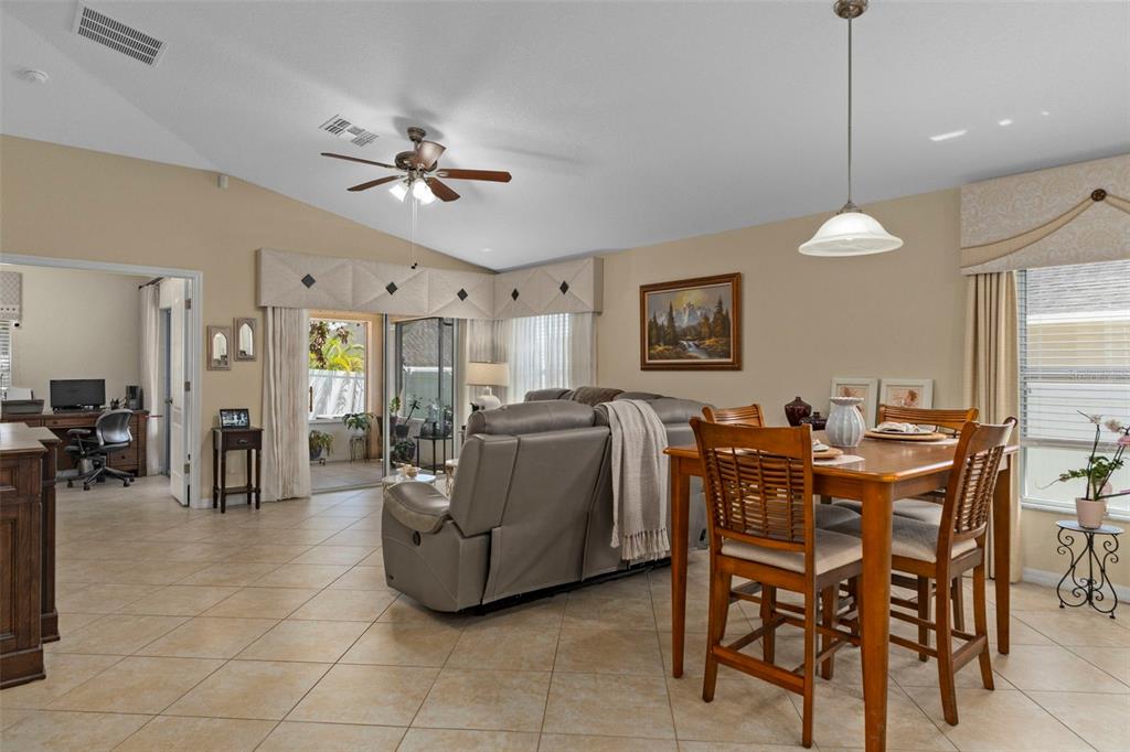 18334 Waydale Loop Hudson, FL 34667 - Photo 17 of 36