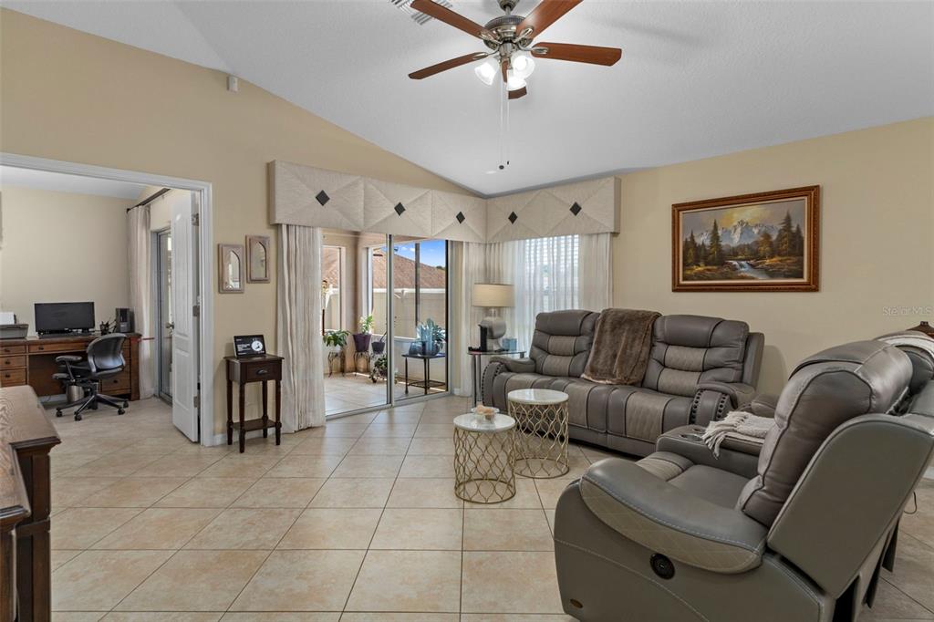 18334 Waydale Loop Hudson, FL 34667 - Photo 18 of 36