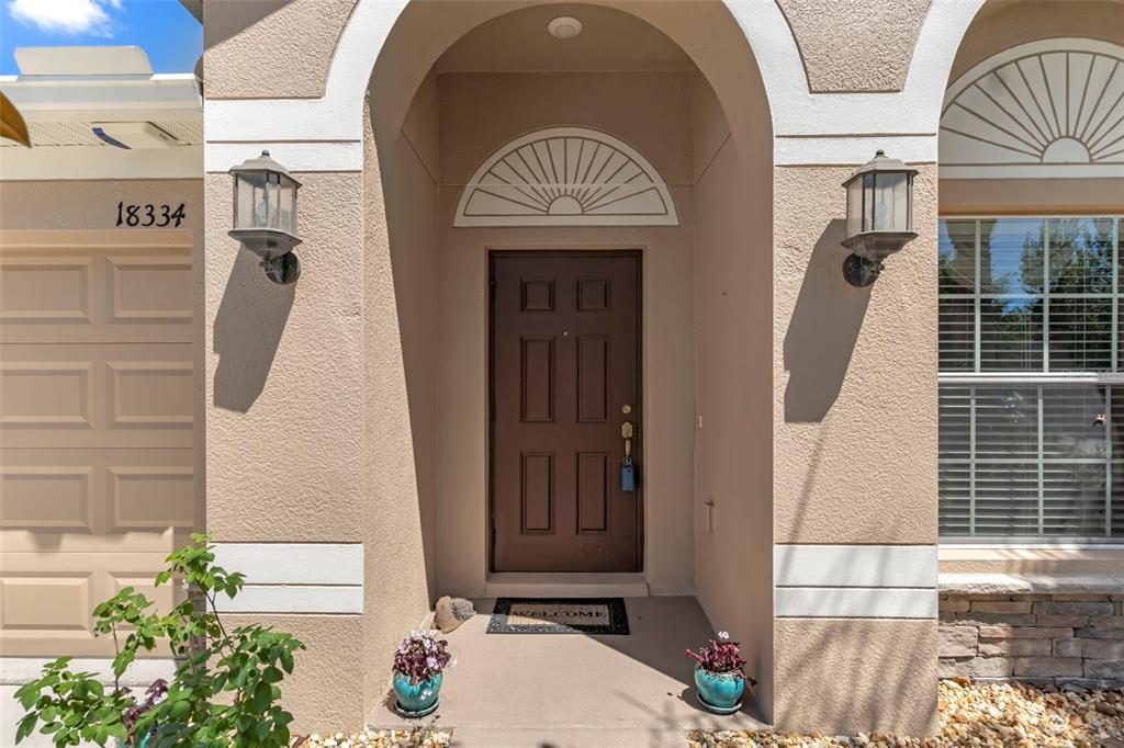 18334 Waydale Loop Hudson, FL 34667 - Photo 5 of 36