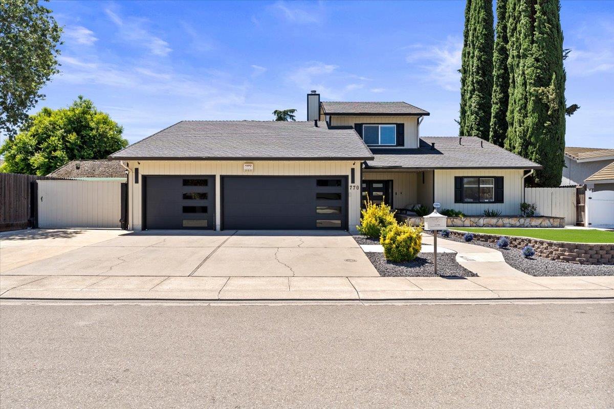 770 Mulholand Drive Ripon, CA 95366 - Photo 1 of 44
