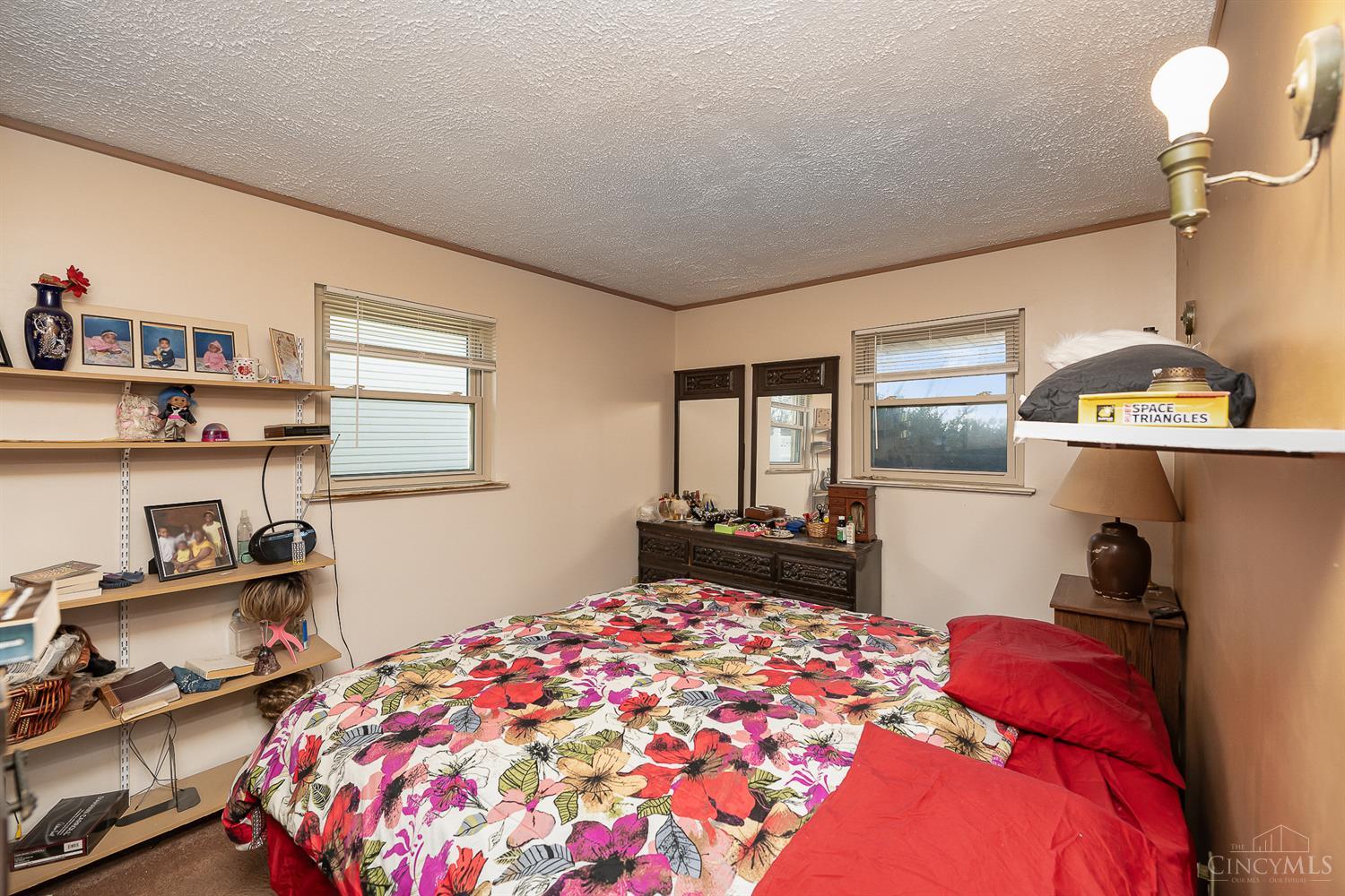 657 Fairborn Road Forest Park, OH 45240 - Photo 12 of 26