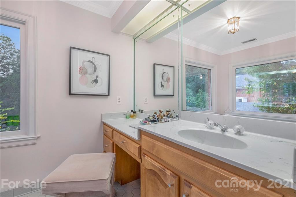 4225 Quail View Road Charlotte, NC 28226 - Photo 31 of 48 Gallery Image 31