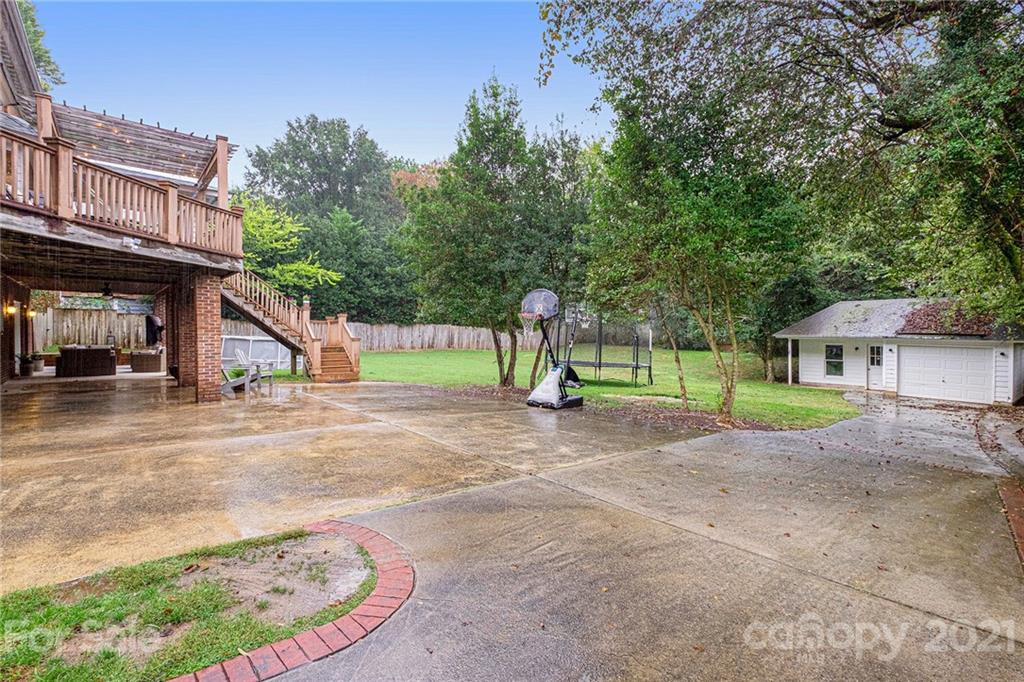 4225 Quail View Road Charlotte, NC 28226 - Photo 47 of 48 Gallery Image 47