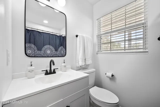 $3,700 | 4411 Hartman Road, Jacksonville, FL 32225