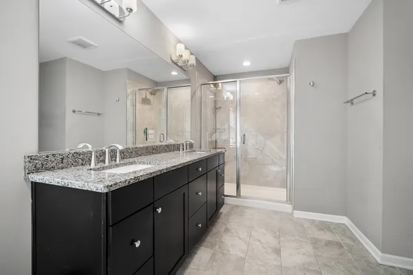 $815,000 | 142 Roman Lane, Hawthorn Woods, IL 60047