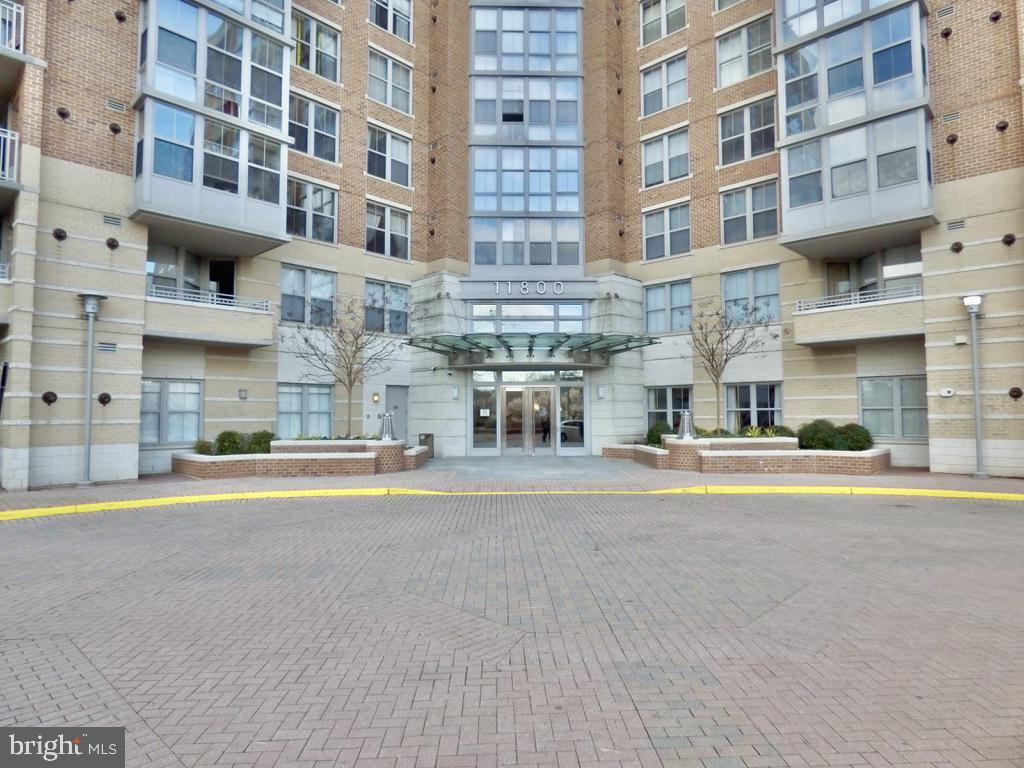 11800 Sunset Hills Road, Unit 118 Reston, VA 20190 - Photo 1 of 52 Modern urban living awaits you!