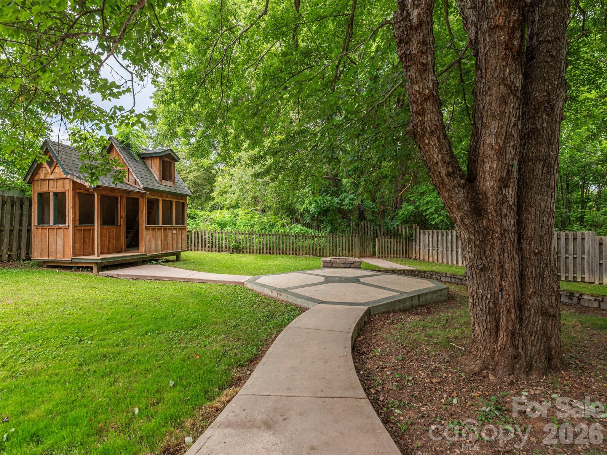 136 Assembly Street Waynesville, NC 28786 - Photo 31 of 36