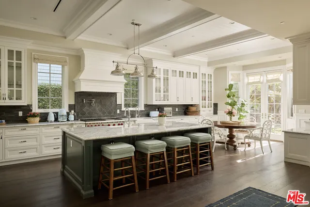 $8,495,000 | 361 North Bowling Green Way, Los Angeles, CA 90049