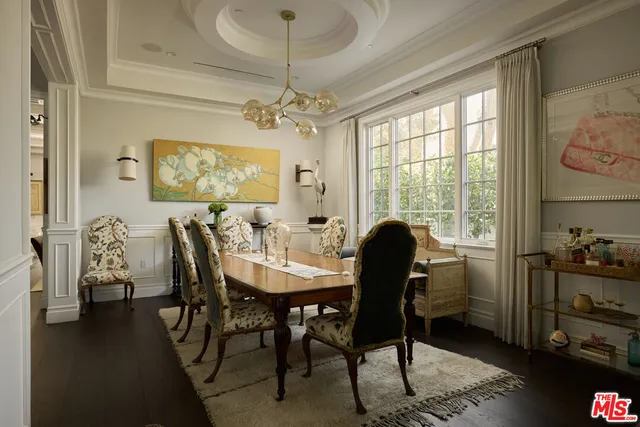 $8,495,000 | 361 North Bowling Green Way, Los Angeles, CA 90049