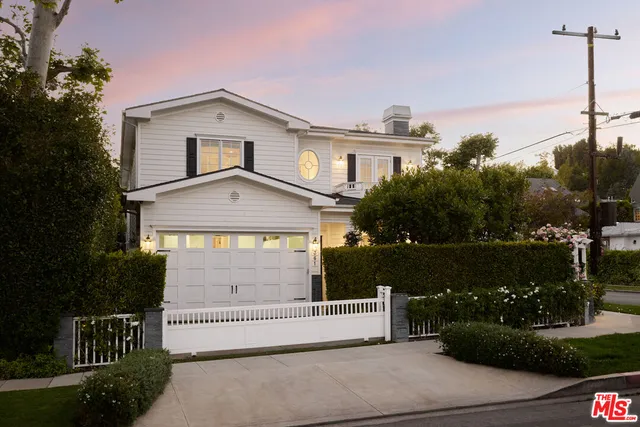 $8,495,000 | 361 North Bowling Green Way, Los Angeles, CA 90049