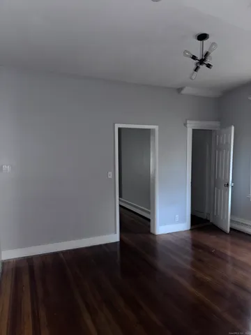 $2,000 | 442 Carroll Avenue, Unit 1, Bridgeport, CT 06607