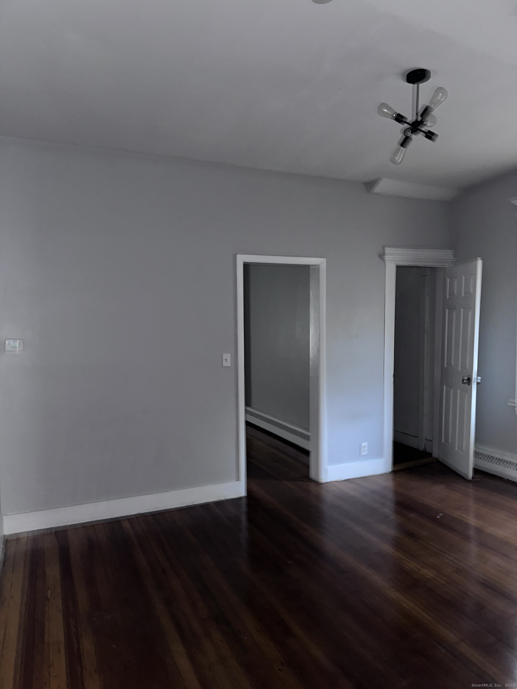 442 Carroll Avenue, Unit 1 Bridgeport, CT 06607 - Photo 5 of 8