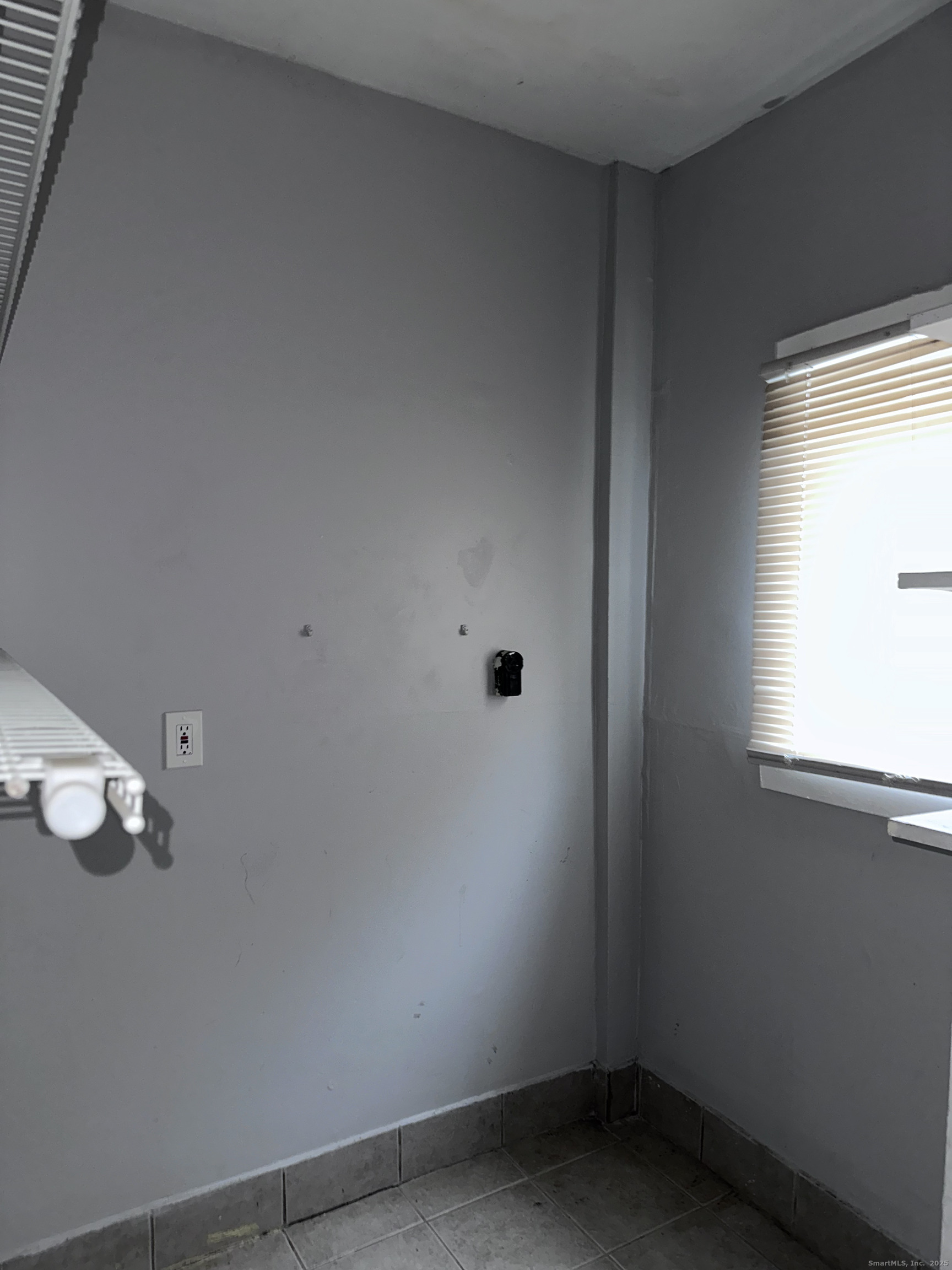 442 Carroll Avenue, Unit 1 Bridgeport, CT 06607 - Photo 8 of 8