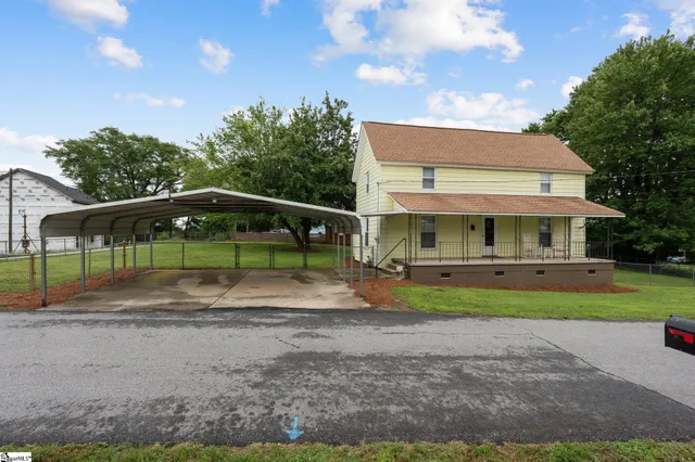 $250,000 | 1 Baldwin Street, Pelzer, SC 29669