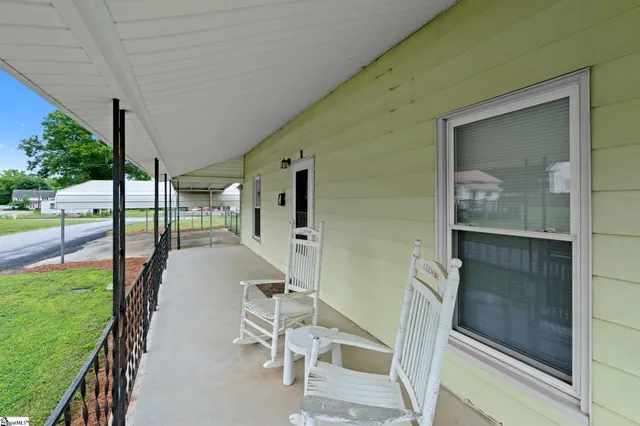 $250,000 | 1 Baldwin Street, Pelzer, SC 29669