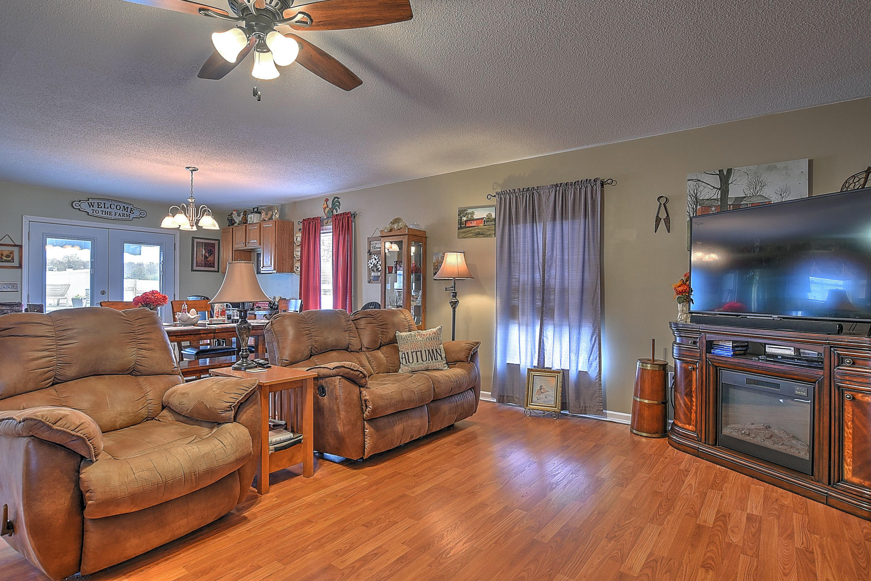1525 Gibson Road Greeneville, TN 37743 - Photo 5 of 35 1525 Gibson Rd-16