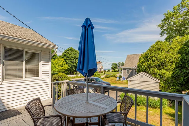 $3,300 | 18 Baker Avenue, Rye, NH 03870