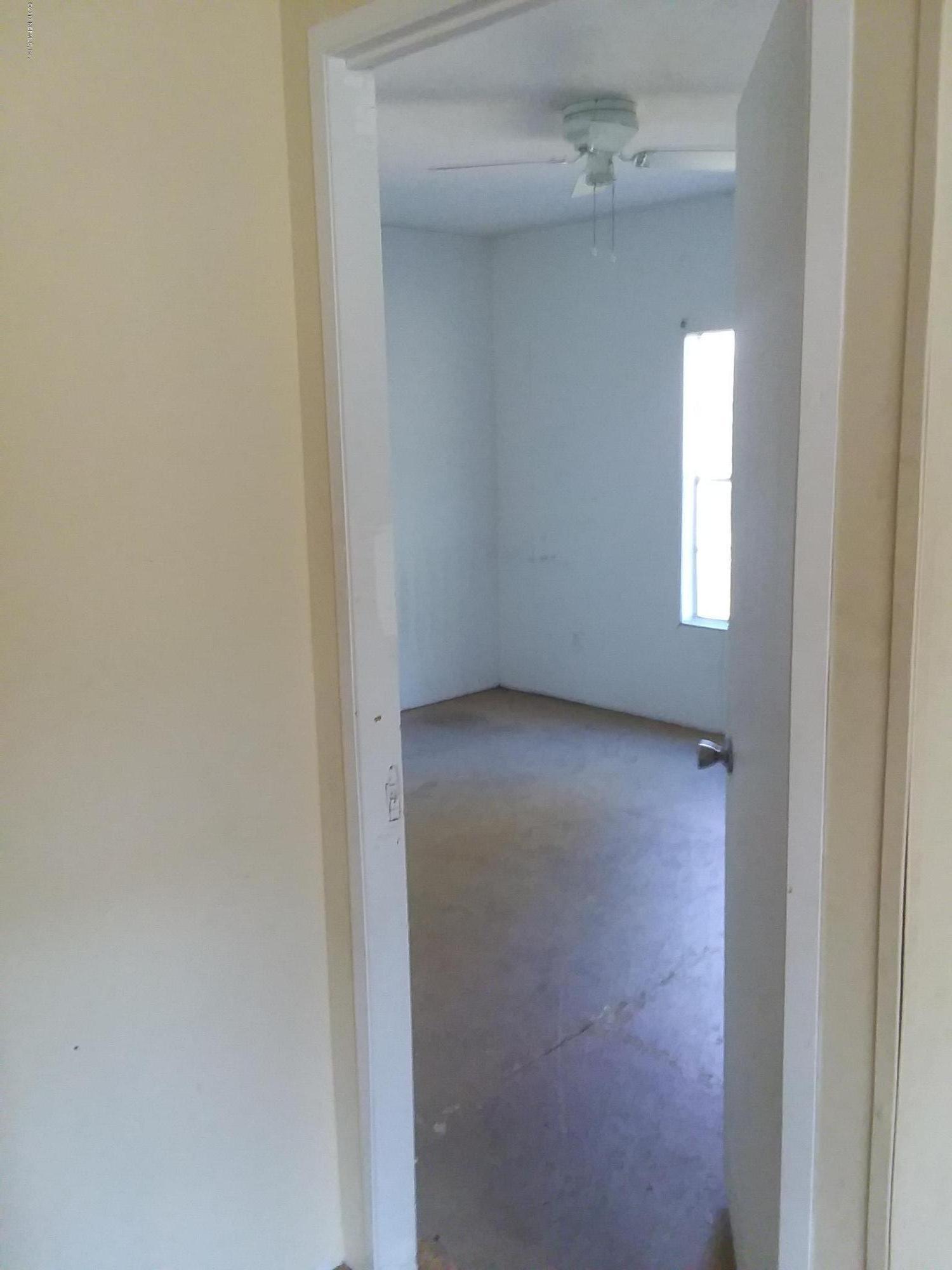 121 Redbud Road Interlachen, FL 32148 - Photo 8 of 18 Bedroom
