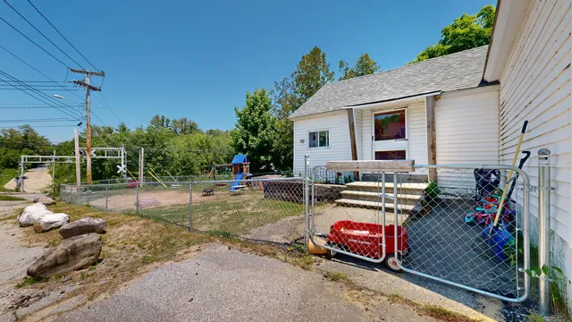 $225,000 | 583 Highway 106, Leeds, ME 04263