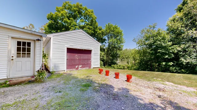 $225,000 | 583 Highway 106, Leeds, ME 04263