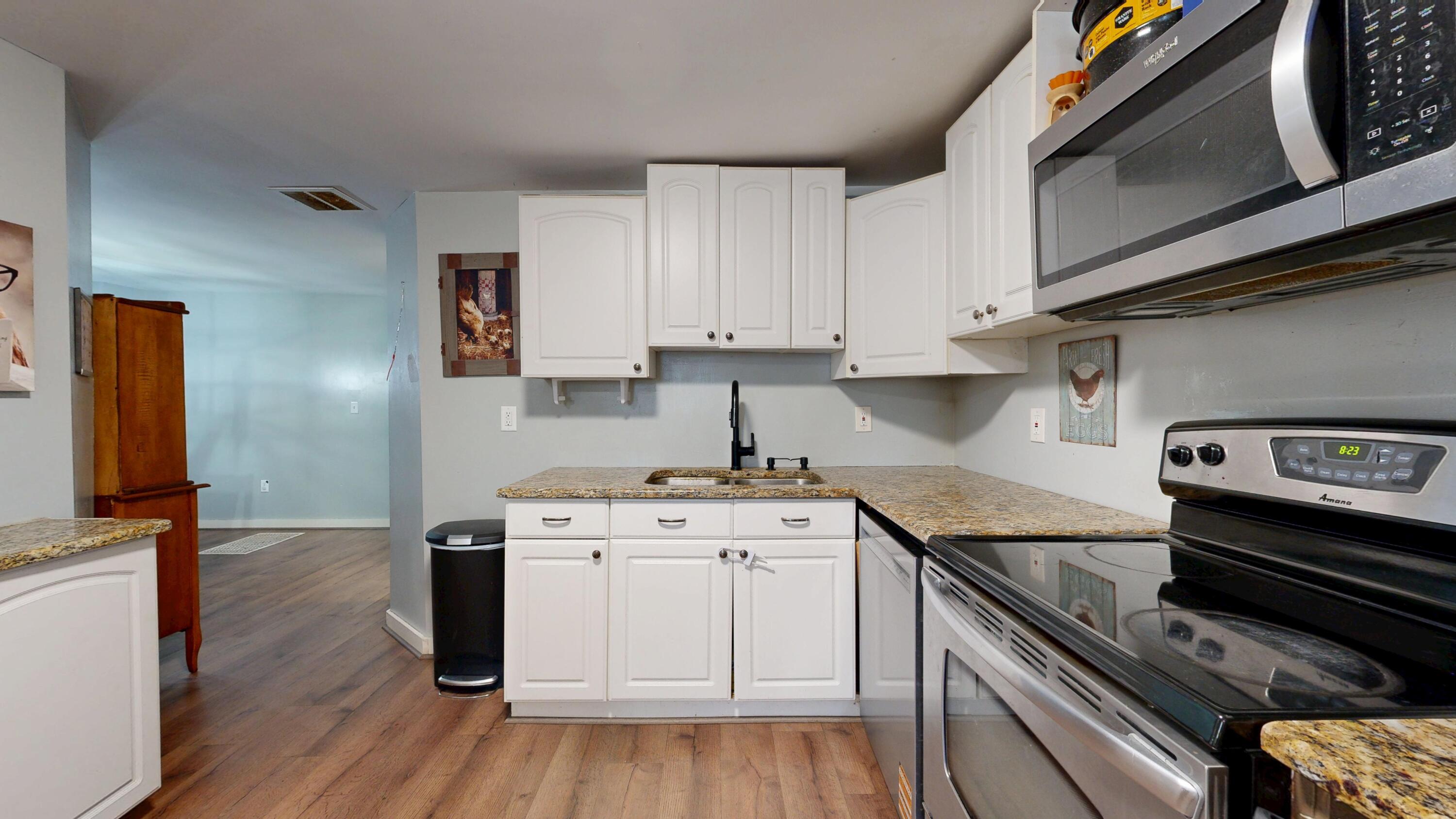 583 Highway 106 Leeds, ME 04263 - Photo 10 of 60 Kitchen