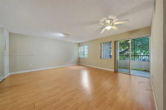 $234,900 | 2871 North Oakland Forest Drive, Unit 210, Oakland Park, FL 33309