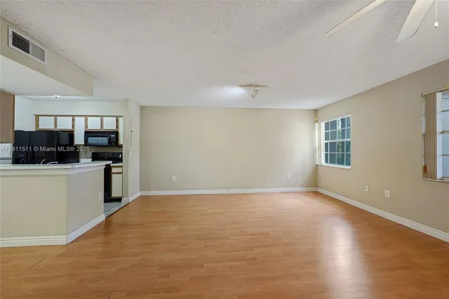 $234,900 | 2871 North Oakland Forest Drive, Unit 210, Oakland Park, FL 33309