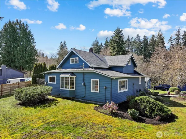 $929,000 | 23022 7th Avenue Southeast, Bothell, WA 98021