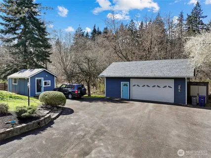$929,000 | 23022 7th Avenue Southeast, Bothell, WA 98021