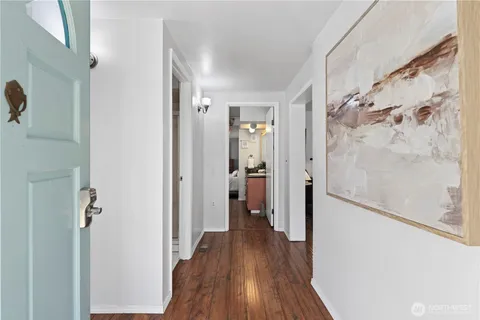 $929,000 | 23022 7th Avenue Southeast, Bothell, WA 98021