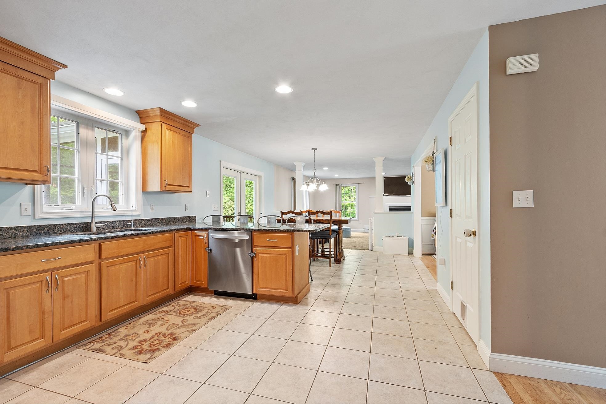 267 S Road Brentwood, NH 03833 - Photo 18 of 52 Gallery Image 18