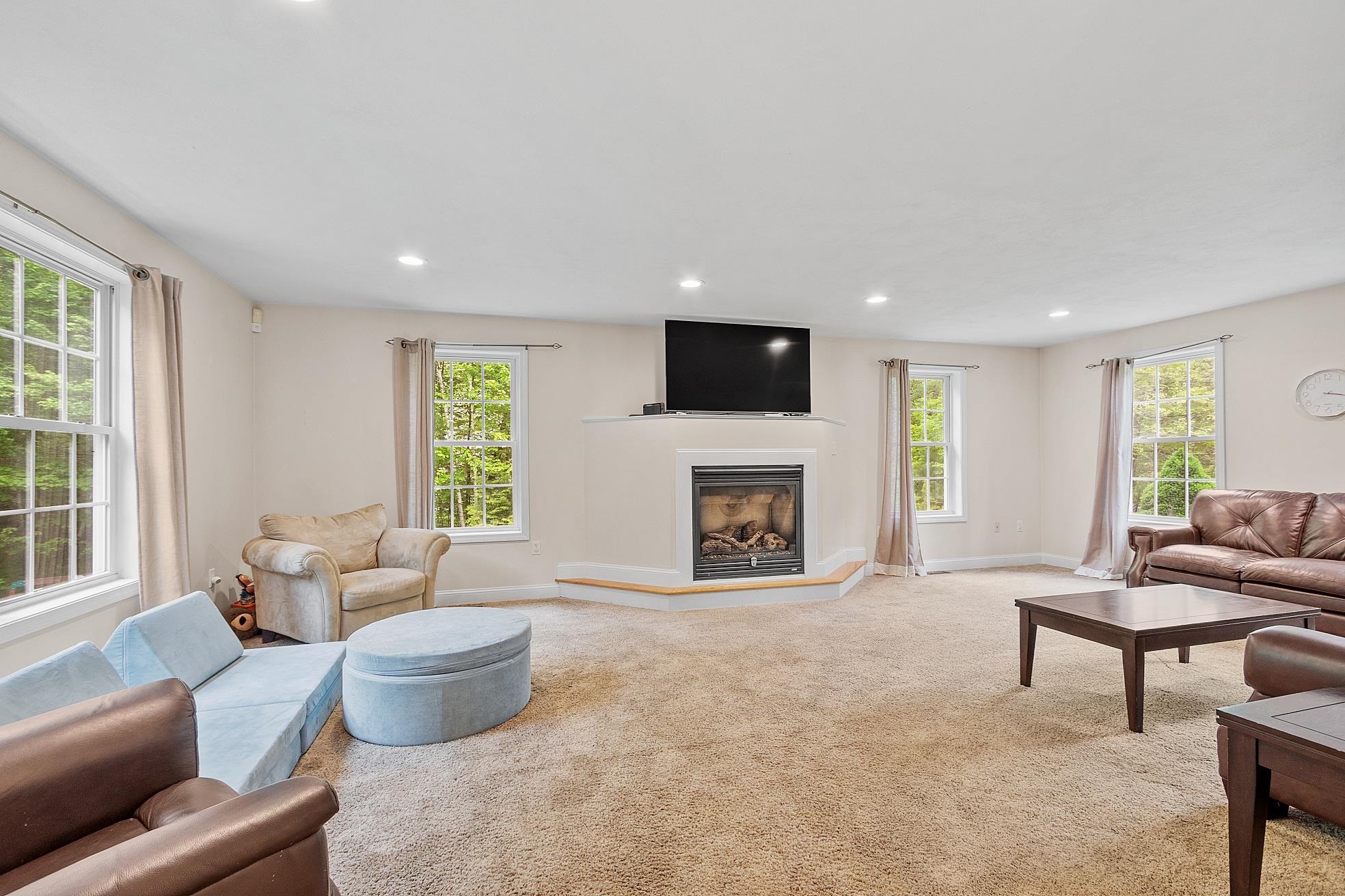 267 S Road Brentwood, NH 03833 - Photo 37 of 52 Gallery Image 37