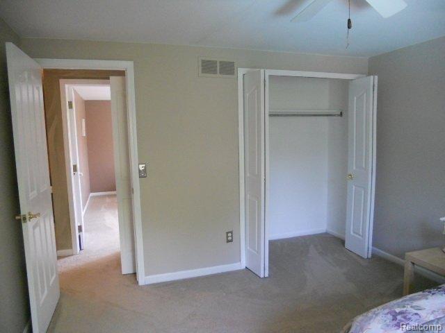 579 Sunlight Drive Rochester, MI 48309 - Photo 14 of 25 iug 033.jpg