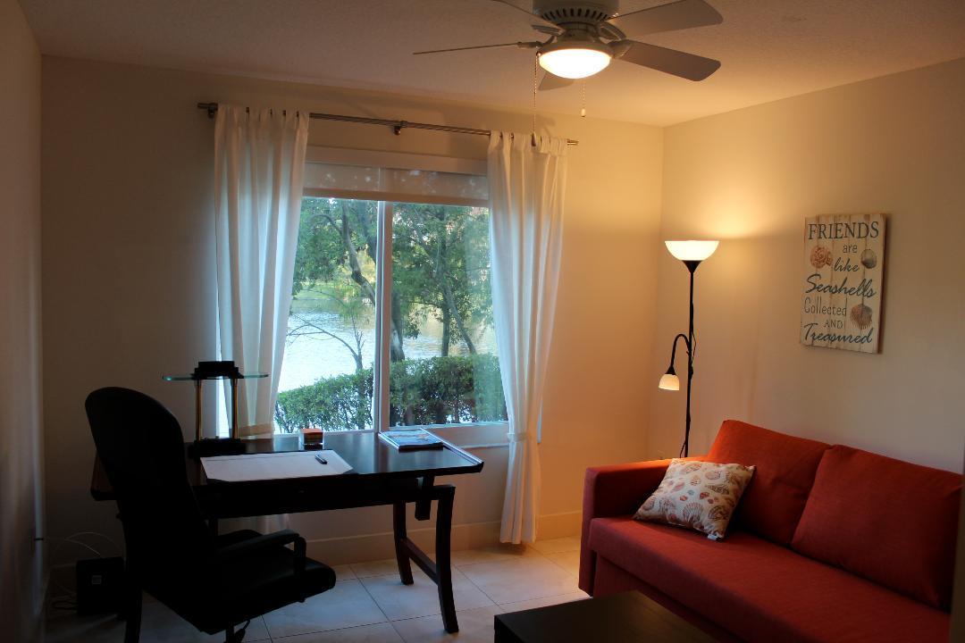 808 Villa Circle, Unit 808 Boynton Beach, FL 33435 - Photo 13 of 18 3rd bedroom